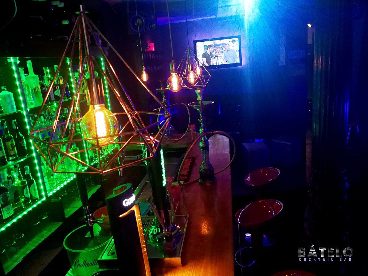 Sala de Bátelo Cocktail Bar & Karaoke en Calle del Infante 8, Madrid